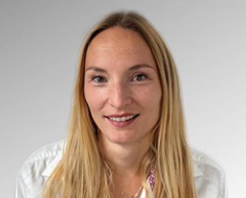 Nicoline Félicienne Hyzy, Fachärztin für Augenheilkunde